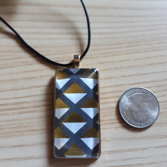 Geometric Pendant - Picture 3 of 3